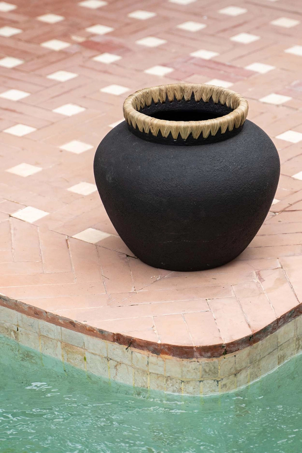 The Styly Vase - Schwarz Natur - L