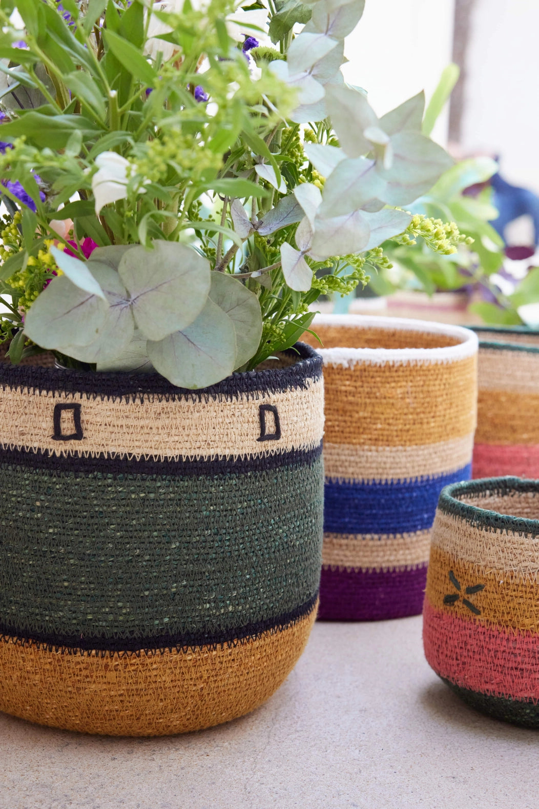 Seegraskörbe im Boho-Stil