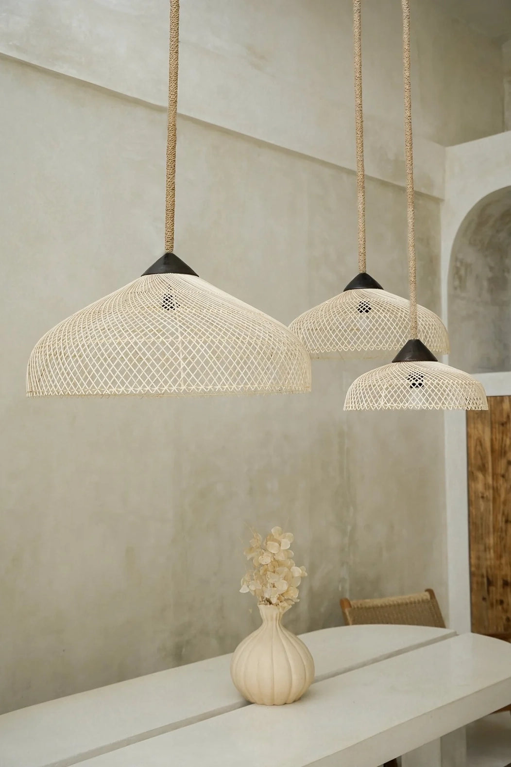 Rattanlampe - The Kayu Atap Pendelleuchte — M — Hippie Monkey