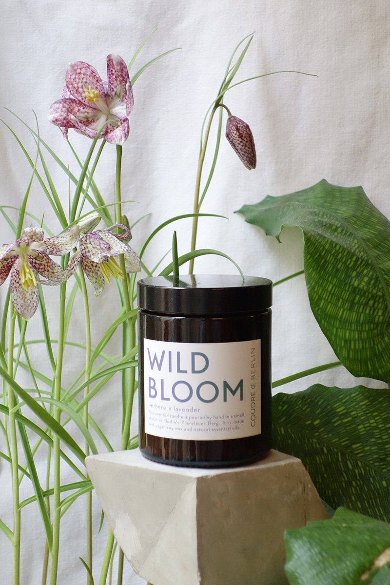 wild blossom / ESSENTIALS Duftkerze