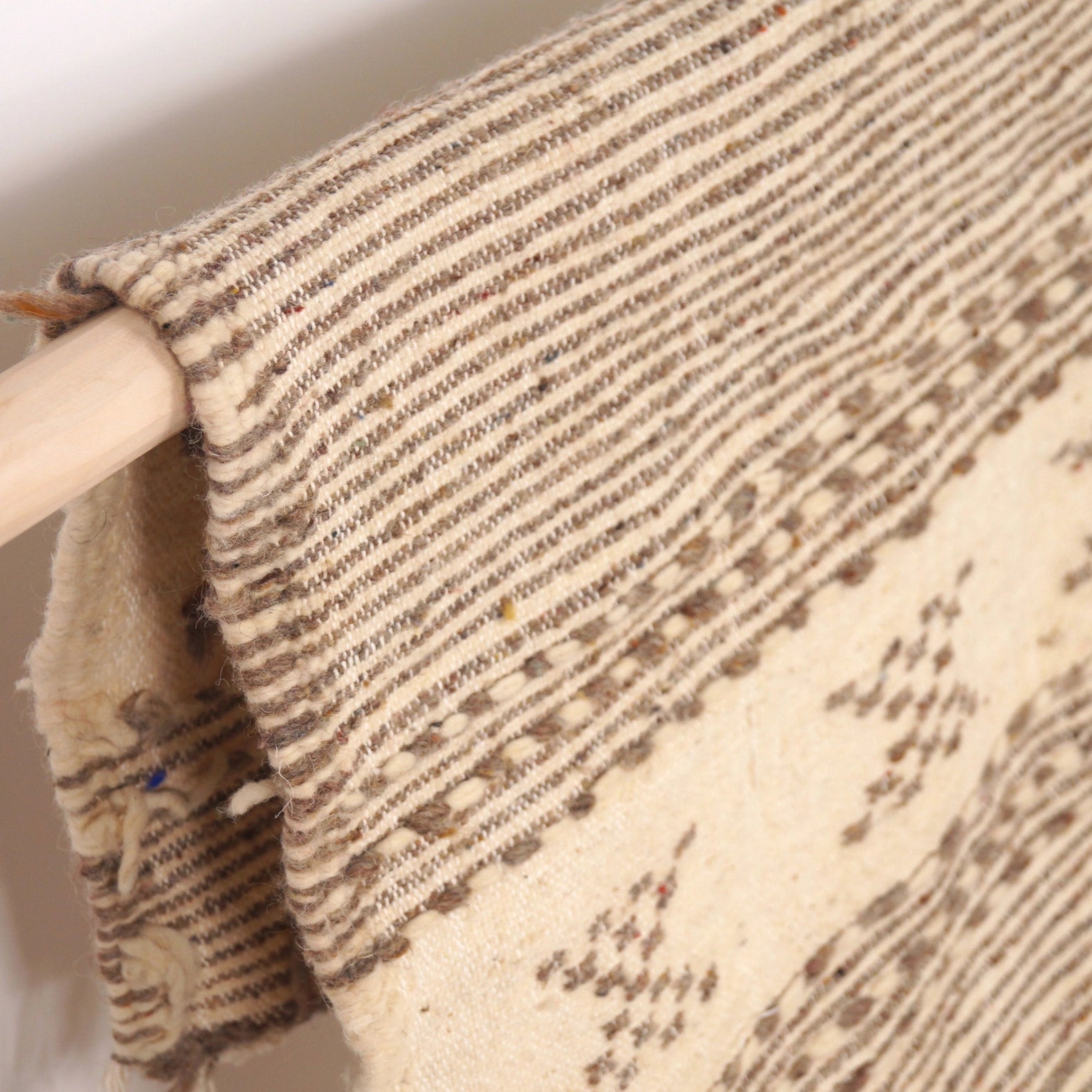 Berberischer Bettvorleger Zanafi 100 x 50 cm - Braun und Ecru