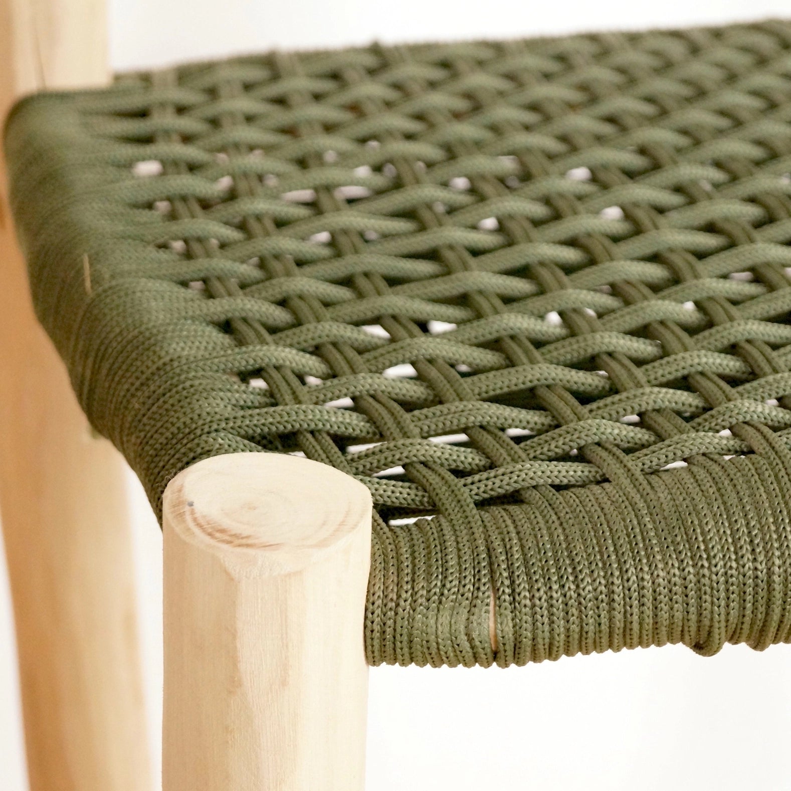 Hochstuhl aus Holz und Nylon 60 cm in grün