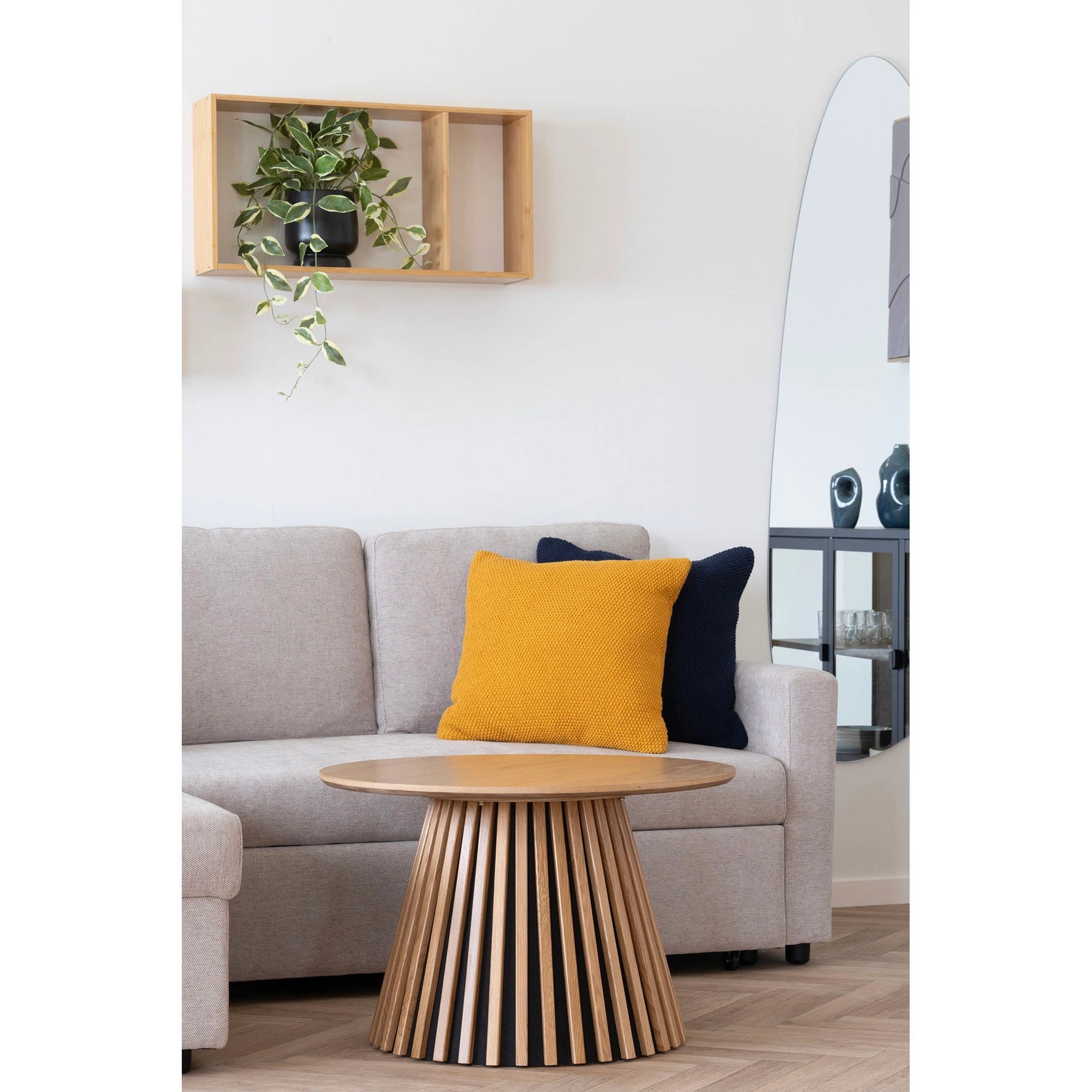 Osaka - Couchtisch, Eichenfurnier, naturfarben ø70x45 cm