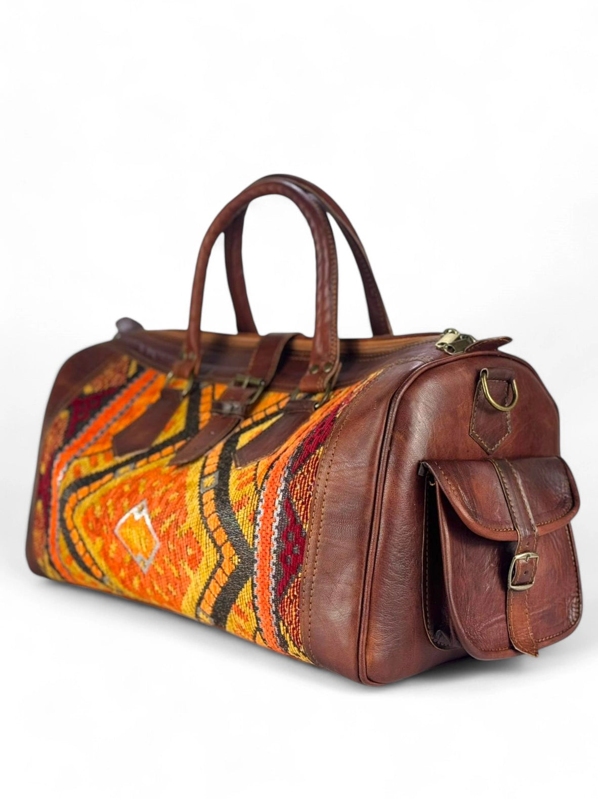 Handgefertigte Reisetasche aus Leder und Kelim — Marokkanische Reisetasche