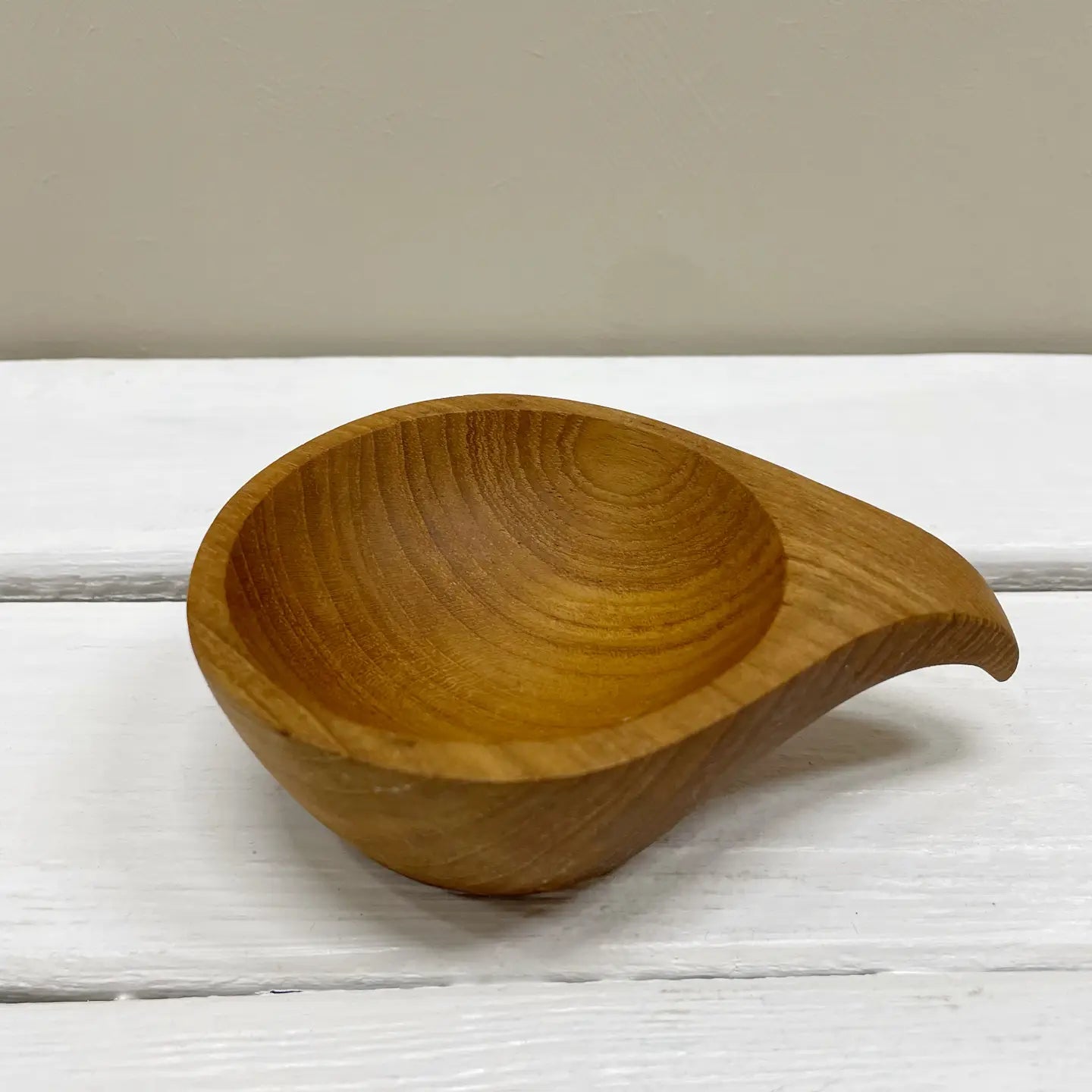 Schaaltje Teak Kommetje