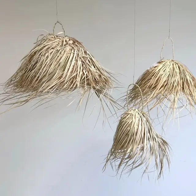 ByBazz Lampe Full Fringe Parabole aus Palmblatt
