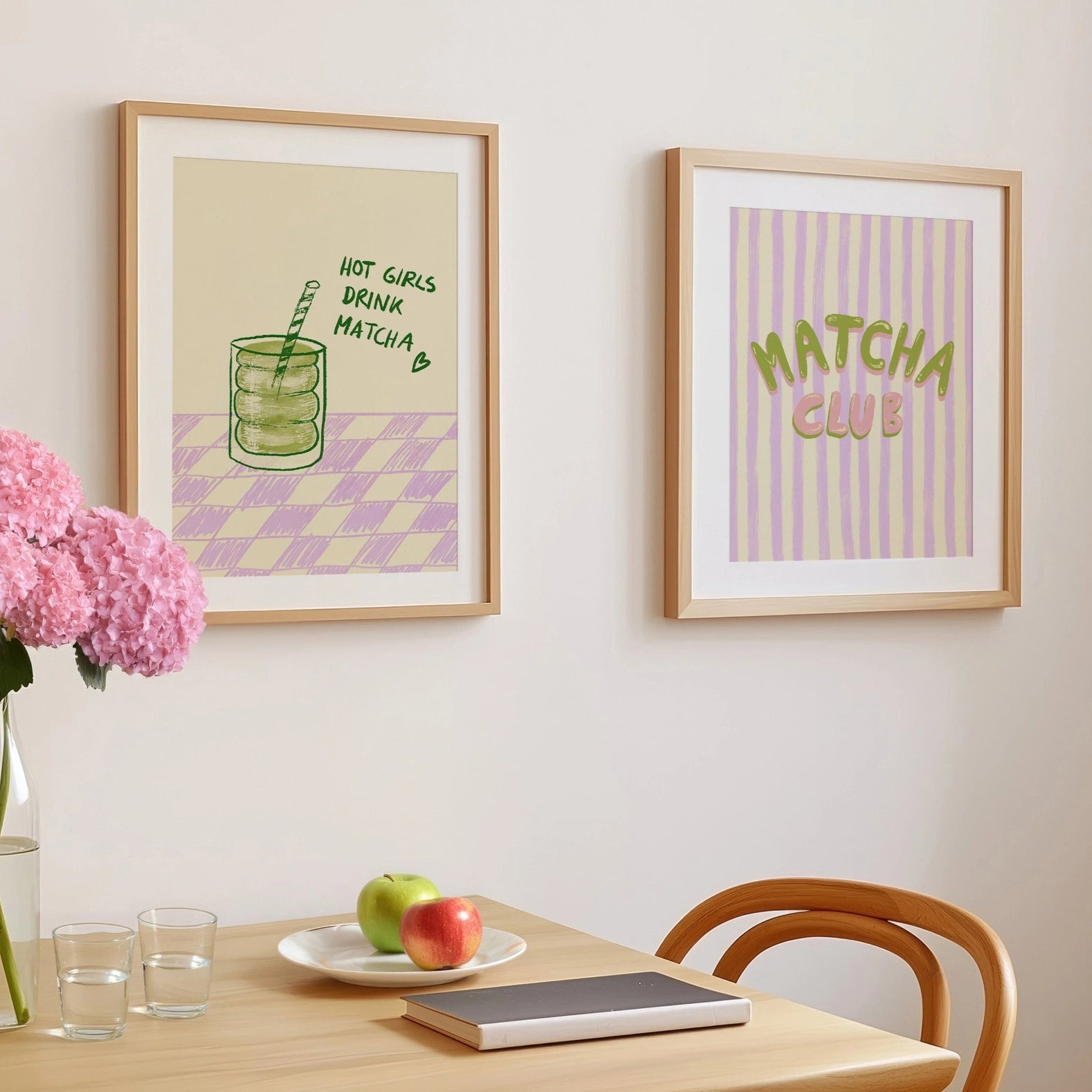 POSTER HOT GIRLS DRINK MATCHA