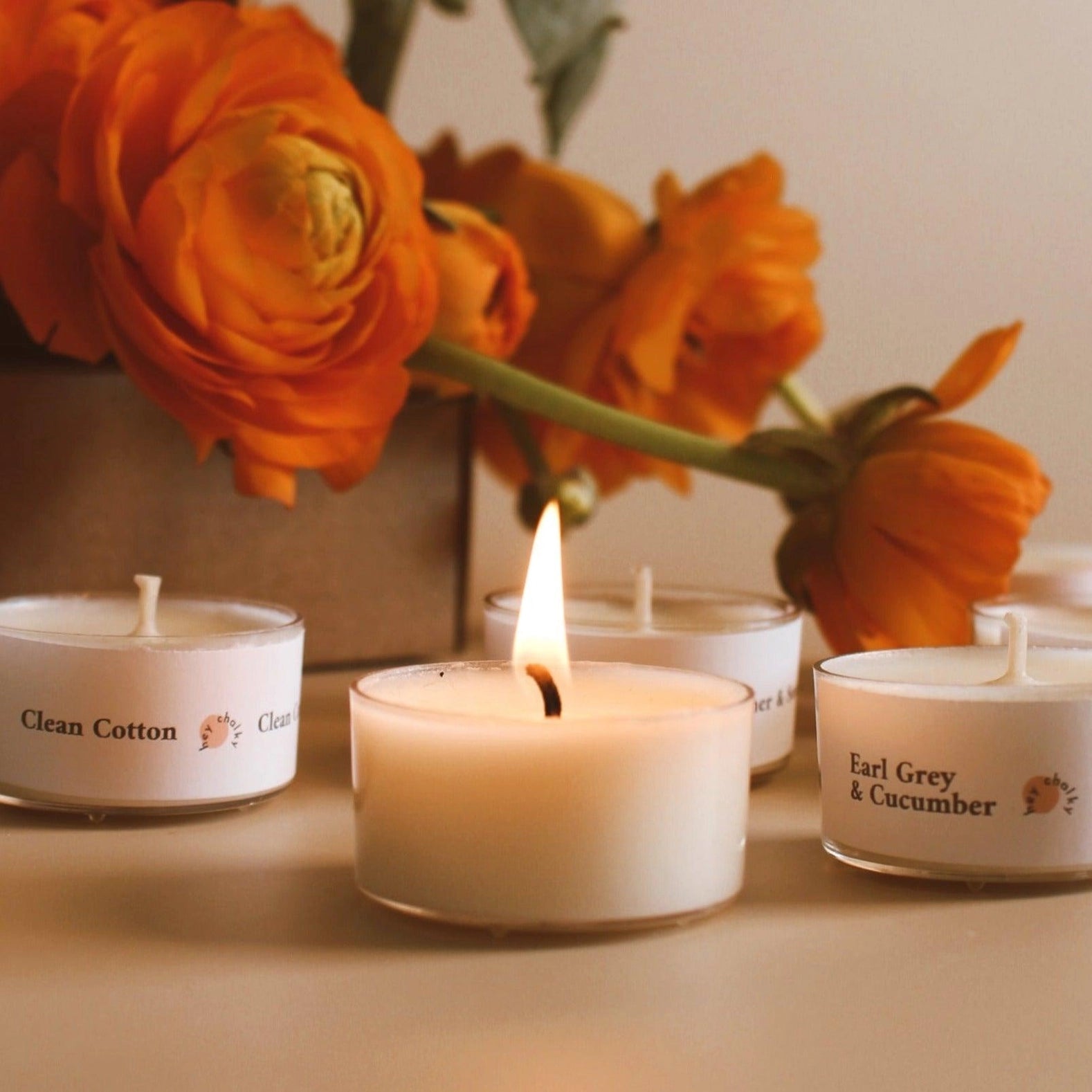 Sandelholz- und Palo Santo-Duftteelichter, 8er Set