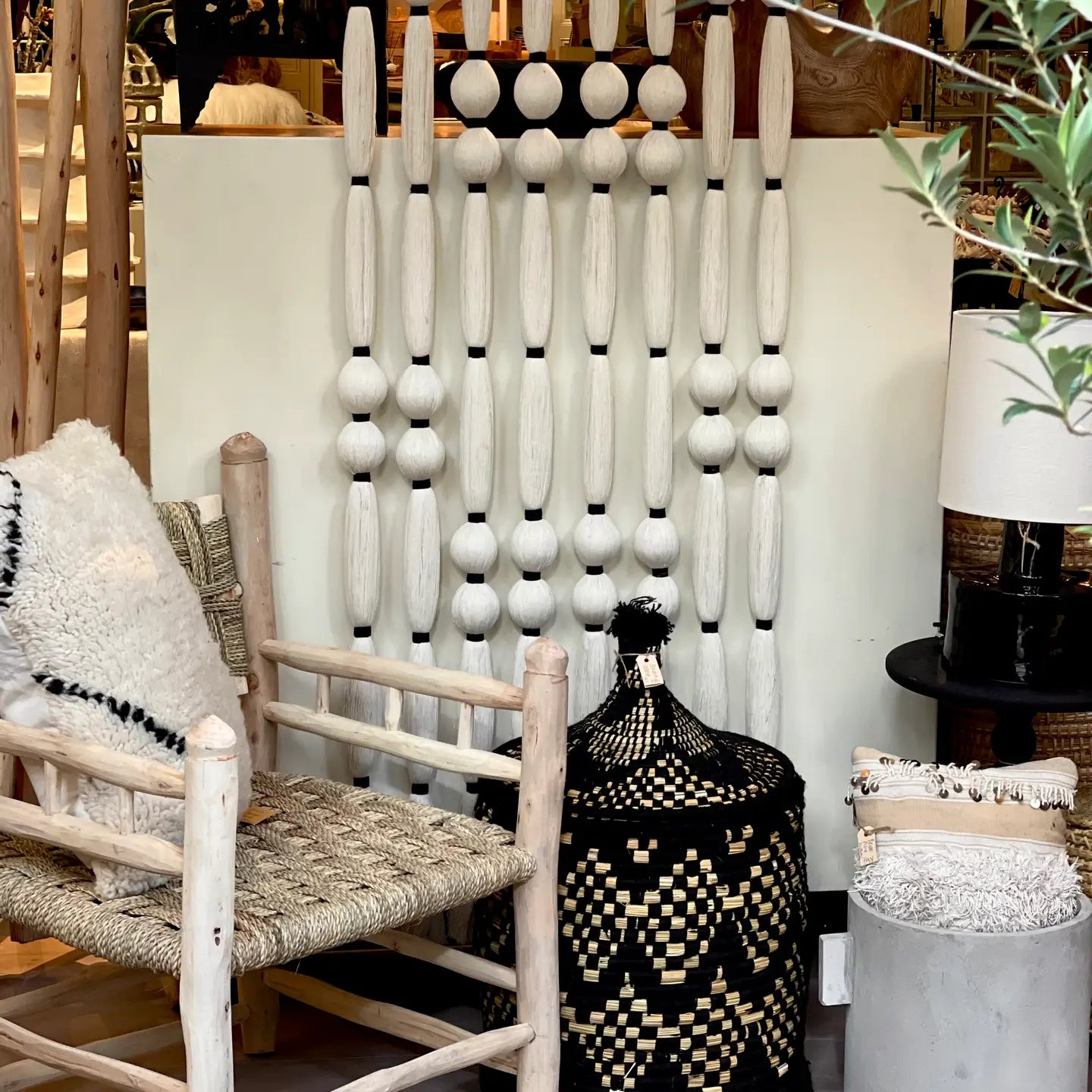 Berber Schwarzer Wollkorb XL – Handgefertigter marokkanischer Aufbewahrungskorb