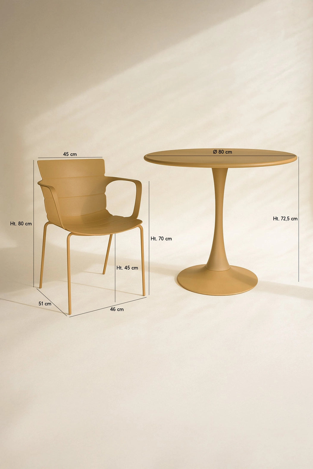 Montauk - Set aus Tisch und 4 Outdoor-Esstühlen aus Polypropylen und Metall, ocker