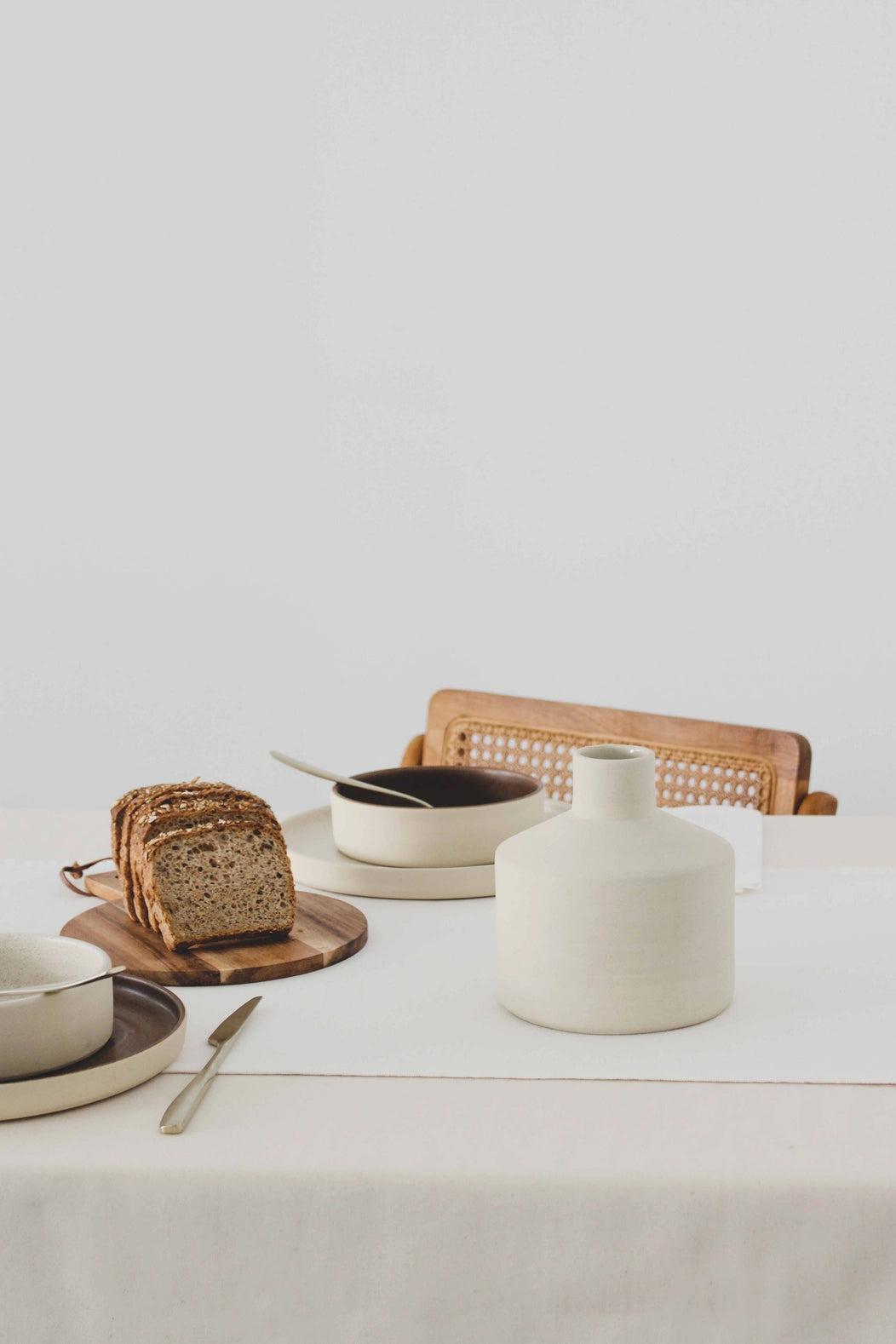 Natürliche Vase M – handgefertigtes Steinzeug